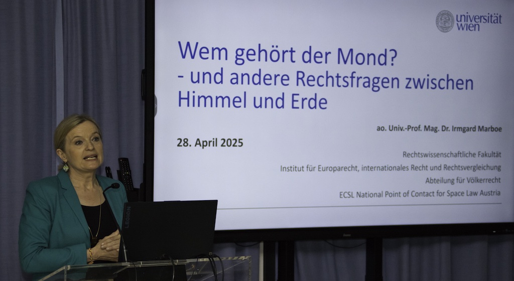 Wem gehört der Mond